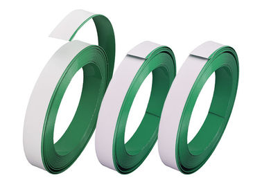 Casquillo de aluminio del ajuste de la pintura del color verde 0,6 milímetros con un lado lateral de la vuelta del borde